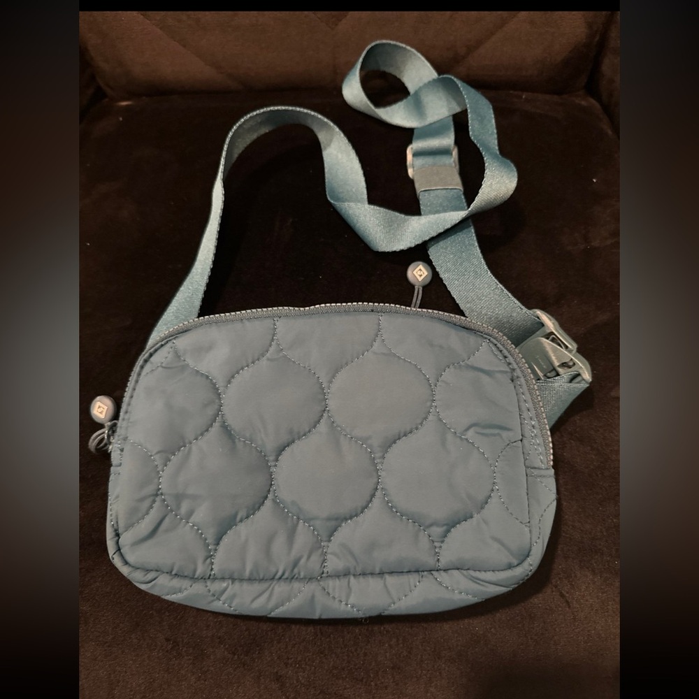 Vera Bradley Women's Featherweight Small Belt Bag Sling Crossbody
